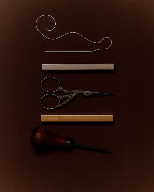 Sewing tools, material detail
